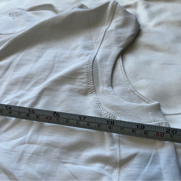 Athleta Pacifica Dress White Medium NWOT w/ Pockets - Picture 7 of 8